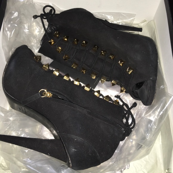 Giuseppe Zanotti 38.5 - Picture 1 of 5